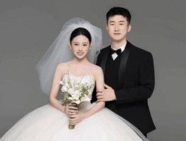太奇妙！关晓彤助理嫁黄景瑜发小网友：内娱神仙联姻
